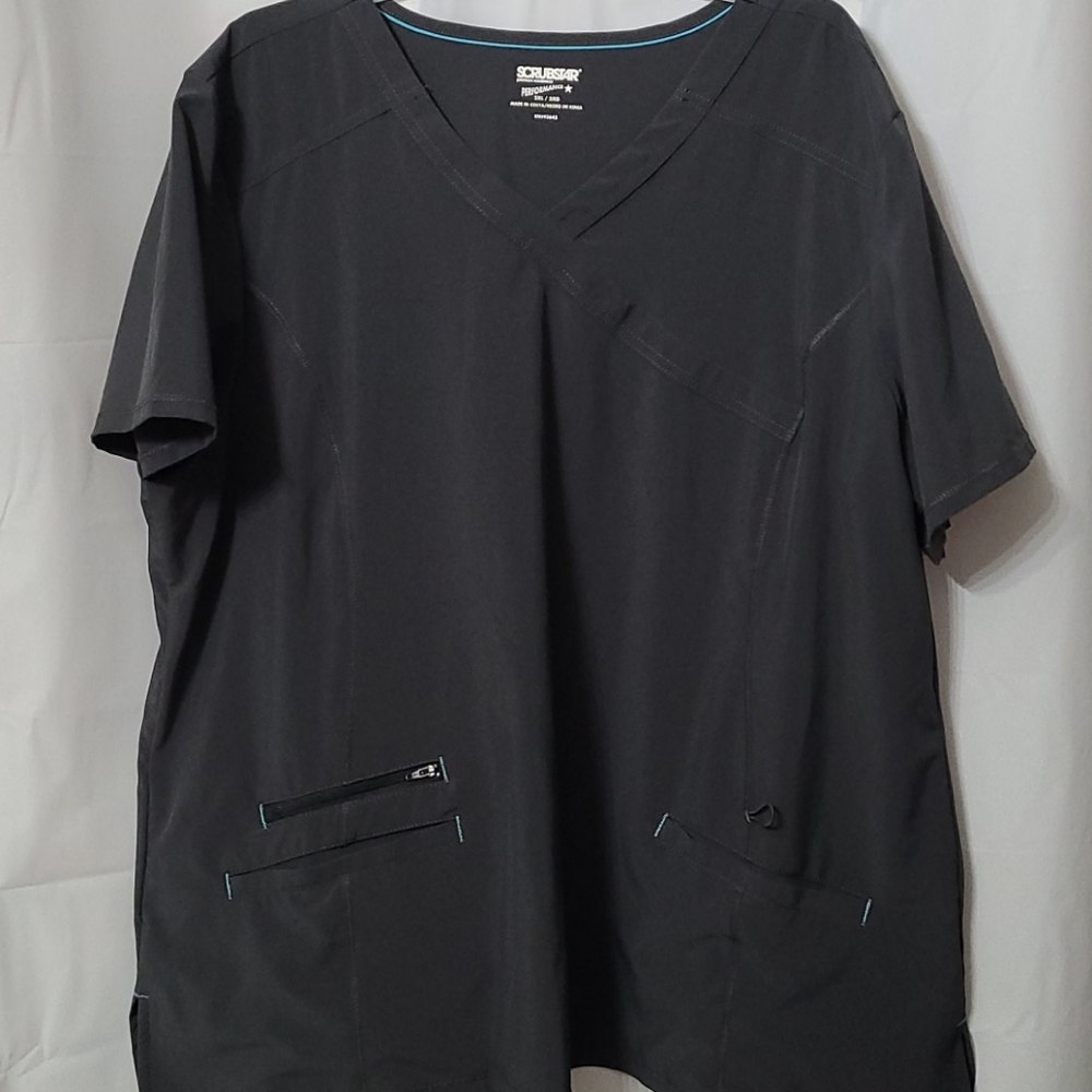 2XL scrub top. Dark grey